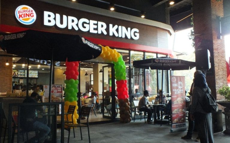 apartemen solo strategis