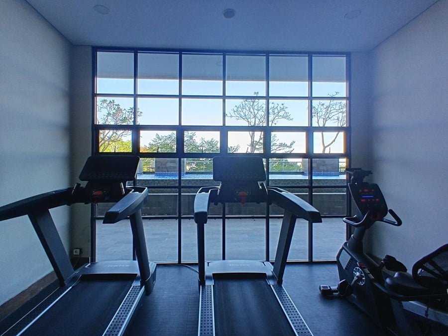 gym center solo baru